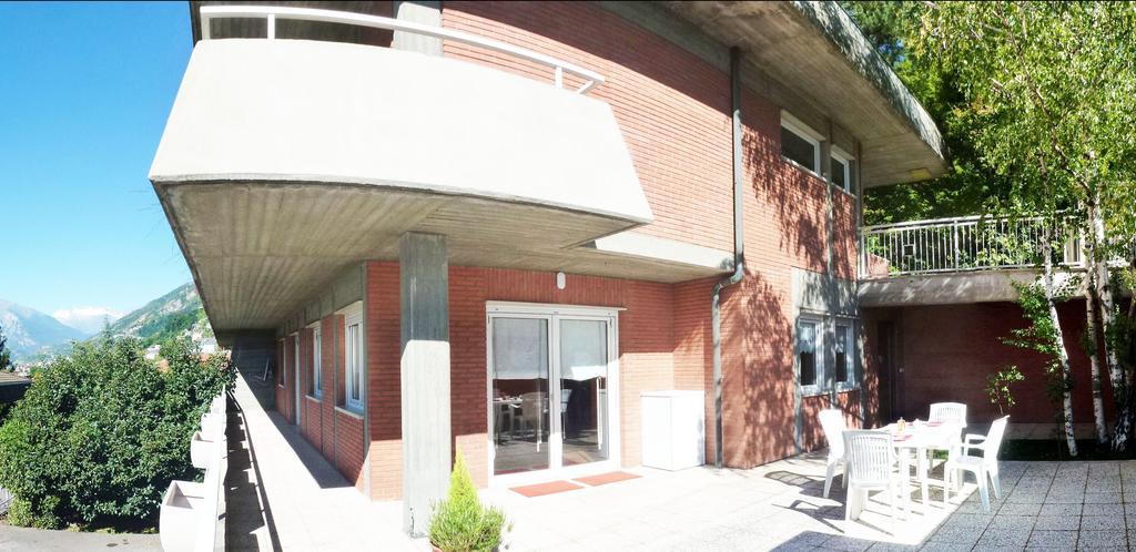 La Betulla Appartamento Confortevole Wifi E Parking Free Aosta Dış mekan fotoğraf